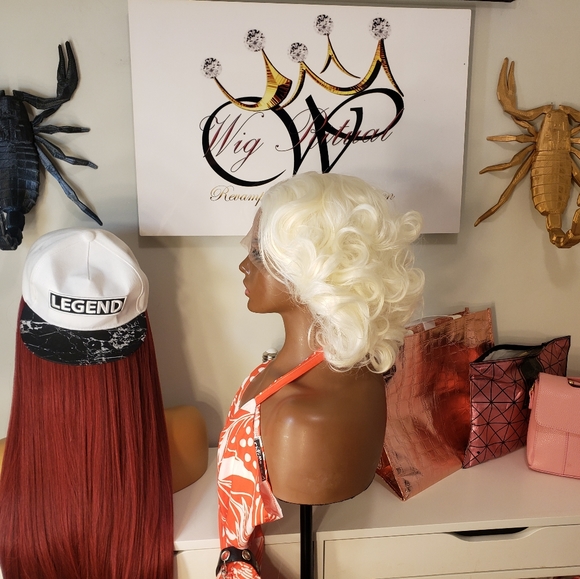 12" Monroe bob lacefront - Picture 3 of 4